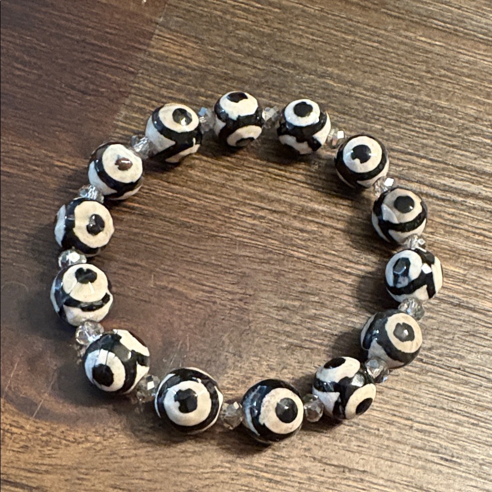 Black and Tan Beaded Bracelet